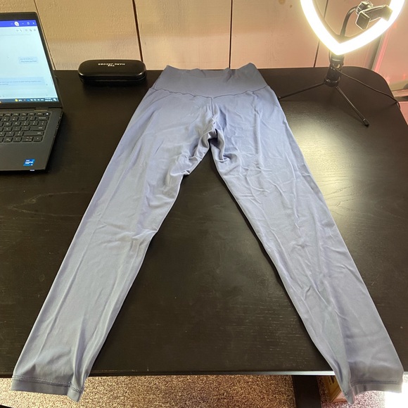 Offline Real Me High Waisted Cross Over Leggings Marbled Blue - Picture 4 of 5